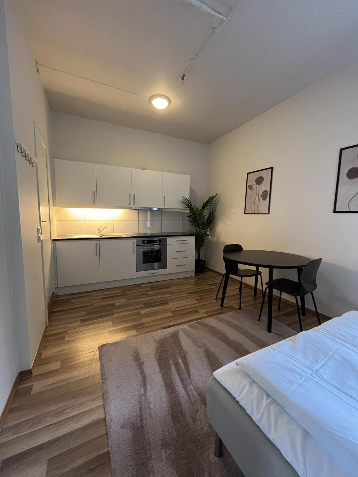 Gruenerlokka Shared Apartment Rooms Oslo Bagian luar foto