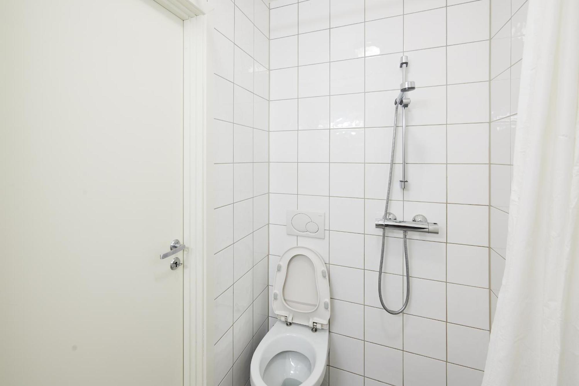 Gruenerlokka Shared Apartment Rooms Oslo Bagian luar foto