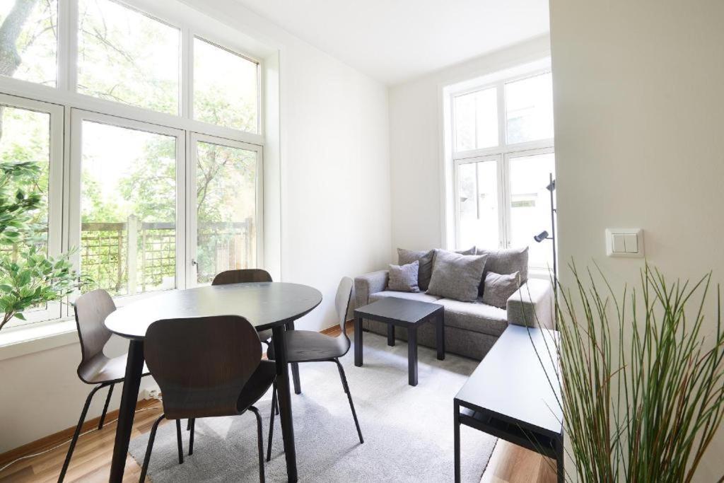 Gruenerlokka Shared Apartment Rooms Oslo Bagian luar foto